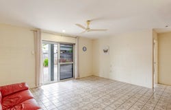 1 & 2/25 Limpet Avenue, Port Douglas, Qld 4877