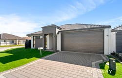 9 Wunanga Rd, Dayton, WA 6055