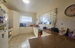 2 Matthew court, Crows Nest, Qld 4355