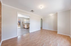 1/4 Kaye Place, Queanbeyan, NSW 2620