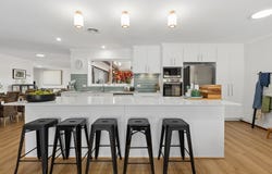 51 Vagabond Crescent, McKellar, ACT 2617