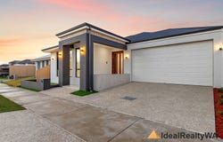 11 Lausanne Way, Canning Vale, WA 6155