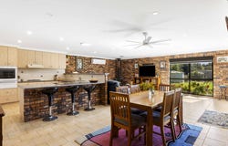 8 Shostacki Road, Cabarlah, Qld 4352
