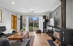 63 Matina Street, Narrabundah, ACT 2604
