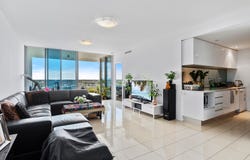 806/15 Compass Drive, Biggera Waters, Qld 4216