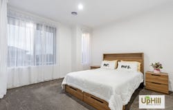 12 Luxembourg Avenue, Clyde North, Vic 3978