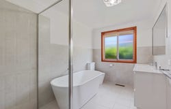 3 Booth Crescent, Orange, NSW 2800