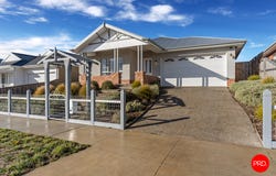 13 Amber Rise, Kyneton, Vic 3444