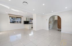 30 Garment Street, Prairiewood, NSW 2176