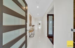 28 Cranberry Crescent, Manor Lakes, Vic 3024