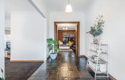 10 Bowman Place, Leopold, Vic 3224