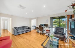 1/74 JAMIESON STREET, St Albans, Vic 3021