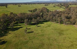 27 & 27A Ziebells Road, Euroa, Vic 3666