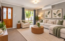 10 Redfox Crescent, Huntingdale, WA 6110