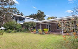 1 Ninteenth Ave, Stuarts Point, NSW 2441