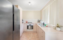 8 Sherwood Circuit, Penrith, NSW 2750