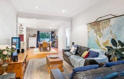 15 Burlington Street, Holland Park, Qld 4121