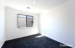 12 Jordan street, Jimboomba, Qld 4280