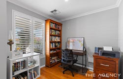8 Clarity Elbow, Atwell, WA 6164