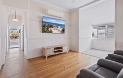 350 East Street, Depot Hill, Qld 4700