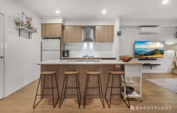 12 Stroud Road, Officer, Vic 3809