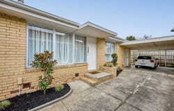 2/1 Peter Avenue, Parkdale, Vic 3195