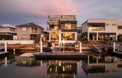 85 Quay Circuit, Newport, Qld 4020