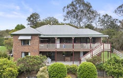 49 Stewart Road, Guanaba, Qld 4210