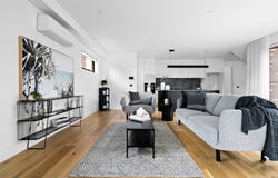1/10 Ormond Street, Pascoe Vale, Vic 3044