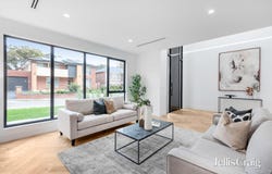2 Aitchison Court, Glen Waverley, Vic 3150