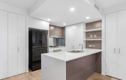 504/66 High Street, Toowong, Qld 4066