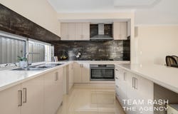 22 Bindarri Grove, Wandi, WA 6167