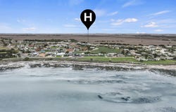 100 Esplanade, Point Turton, SA 5575