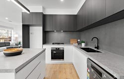 7 St Leonards Avenue, Yarraville, Vic 3013