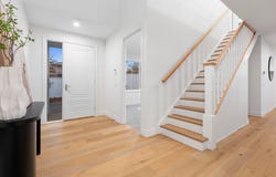 2/10 Airlie Road, Montmorency, Vic 3094