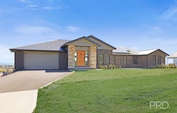 11 Decora Road, Moore Creek, NSW 2340