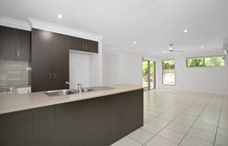 2/13 Anzac Street, Sarina, Qld 4737