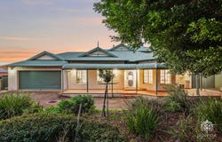 9 Lookout Road, Kalamunda, WA 6076