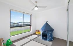 13 Falcon Crest, Zilzie, Qld 4710
