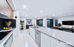 17 Veridian Road, Greenbank, Qld 4124