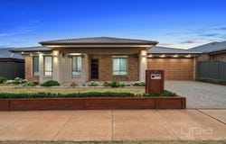 92 Atherstone Boulevard, Strathtulloh, Vic 3338