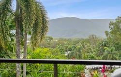 7-9 Saidor Close, Trinity Beach, Qld 4879