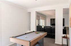4 Waterside Grove, Warriewood, NSW 2102