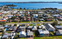 6 McEwan Street, Belmont South, NSW 2280