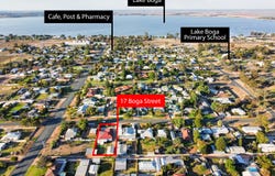 17 Boga Street, Lake Boga, Vic 3584