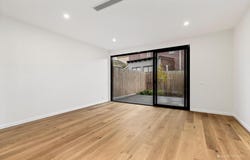 5 Sheoak Crescent, Doncaster East, Vic 3109