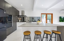2 Wimbledon Grove, Garden Suburb, NSW 2289