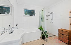 25 Barrett Avenue, Cessnock, NSW 2325