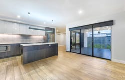 8 Pinnibar Street, Bridgeman Downs, Qld 4035