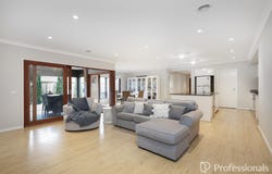 28 Oleary Way, Maddingley, Vic 3340